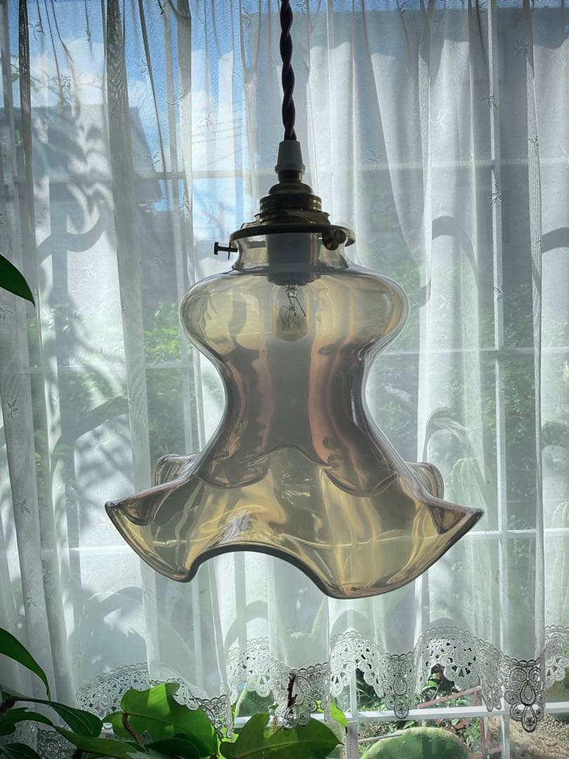 古いフランス製「美しいオパールセントガラスのランプシェード」バレリーナ/踊り子