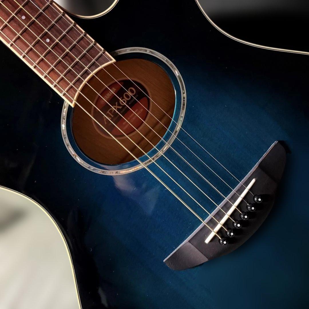 ★ほぼ新品の絶品！ヤマハ APX-600がこれだ！システム65搭載・GSC付★