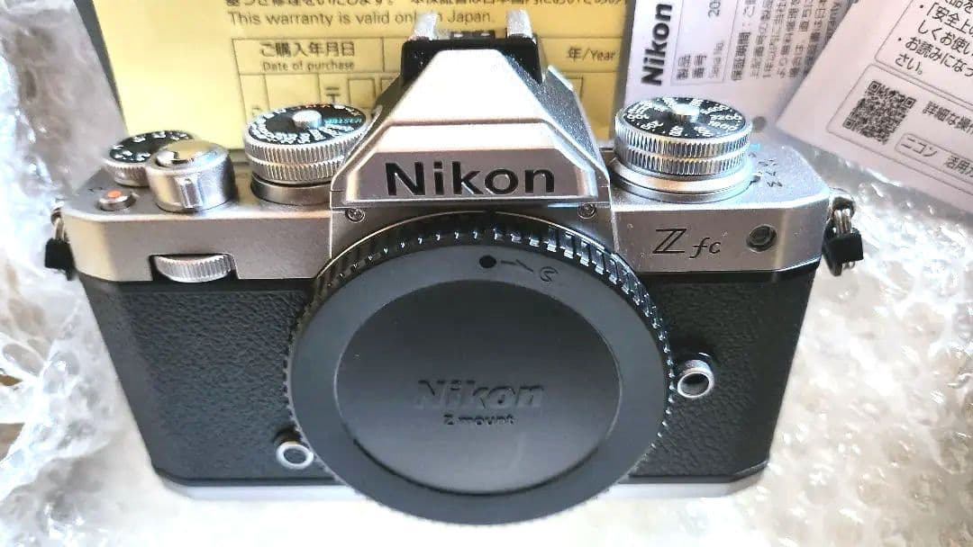 ✡ニコン Zfc ボディ シルバー 美品☆延長保証書有 使用少☆オマケ品有