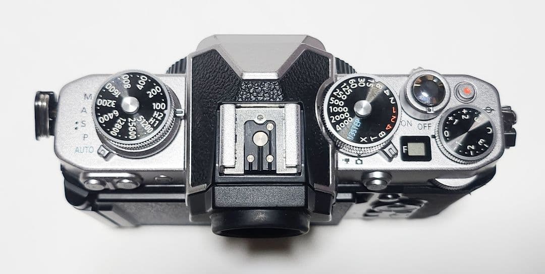 ✡ニコン Zfc ボディ シルバー 美品☆延長保証書有 使用少☆オマケ品有