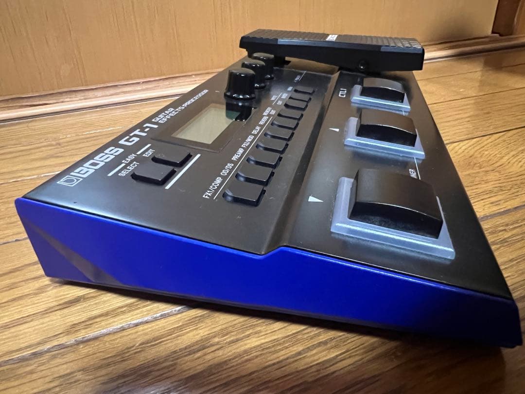 BOSS GT-1マルチエフェクター