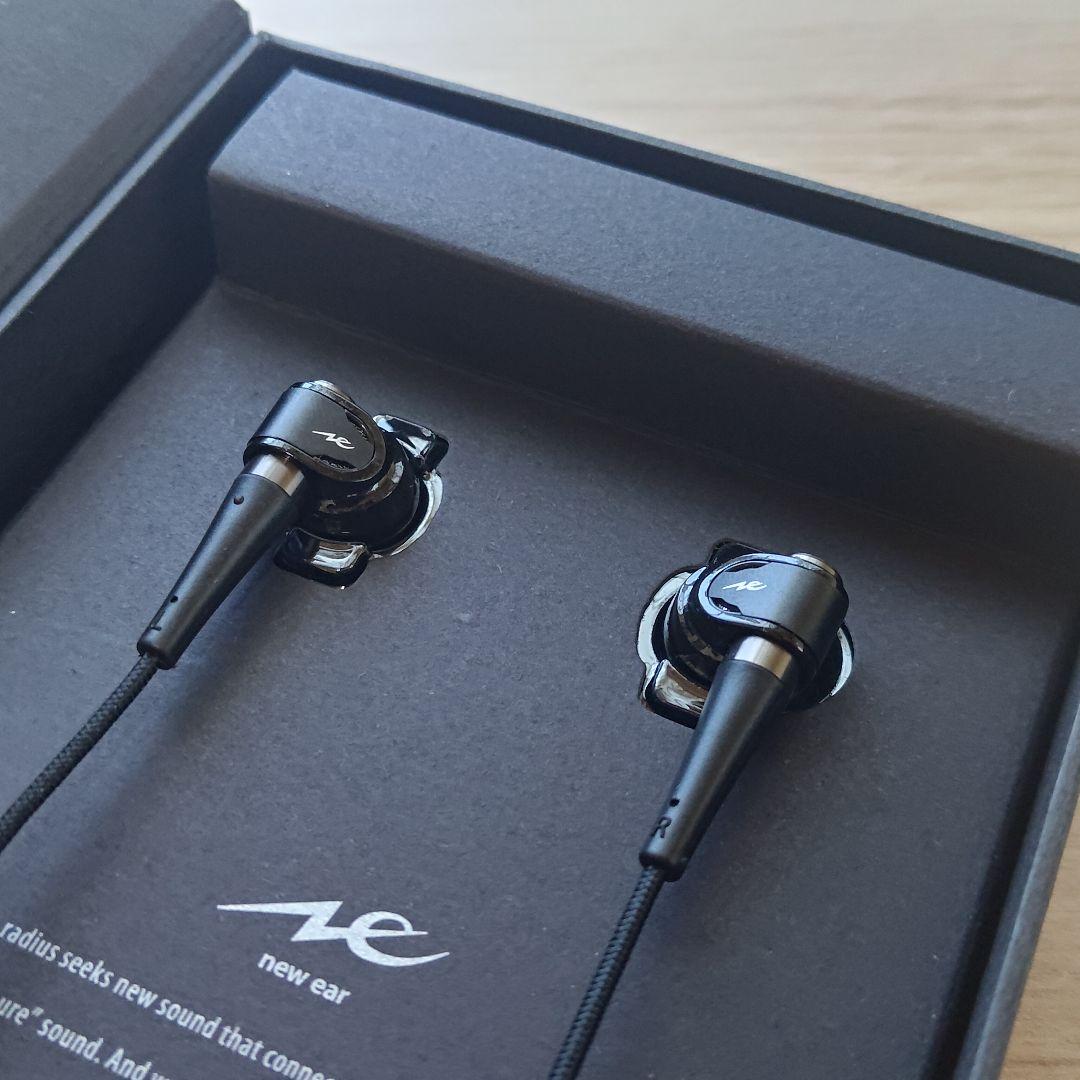 イヤホン radius HP-NX100