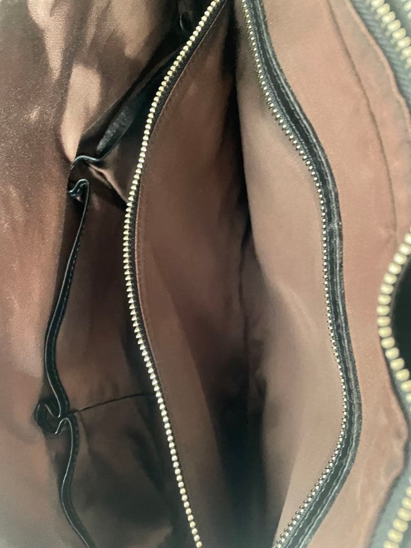 【3回使用】万双　シモーネＢＯＸ　ダブル天ファスナー　ブラック　ストラップ有り