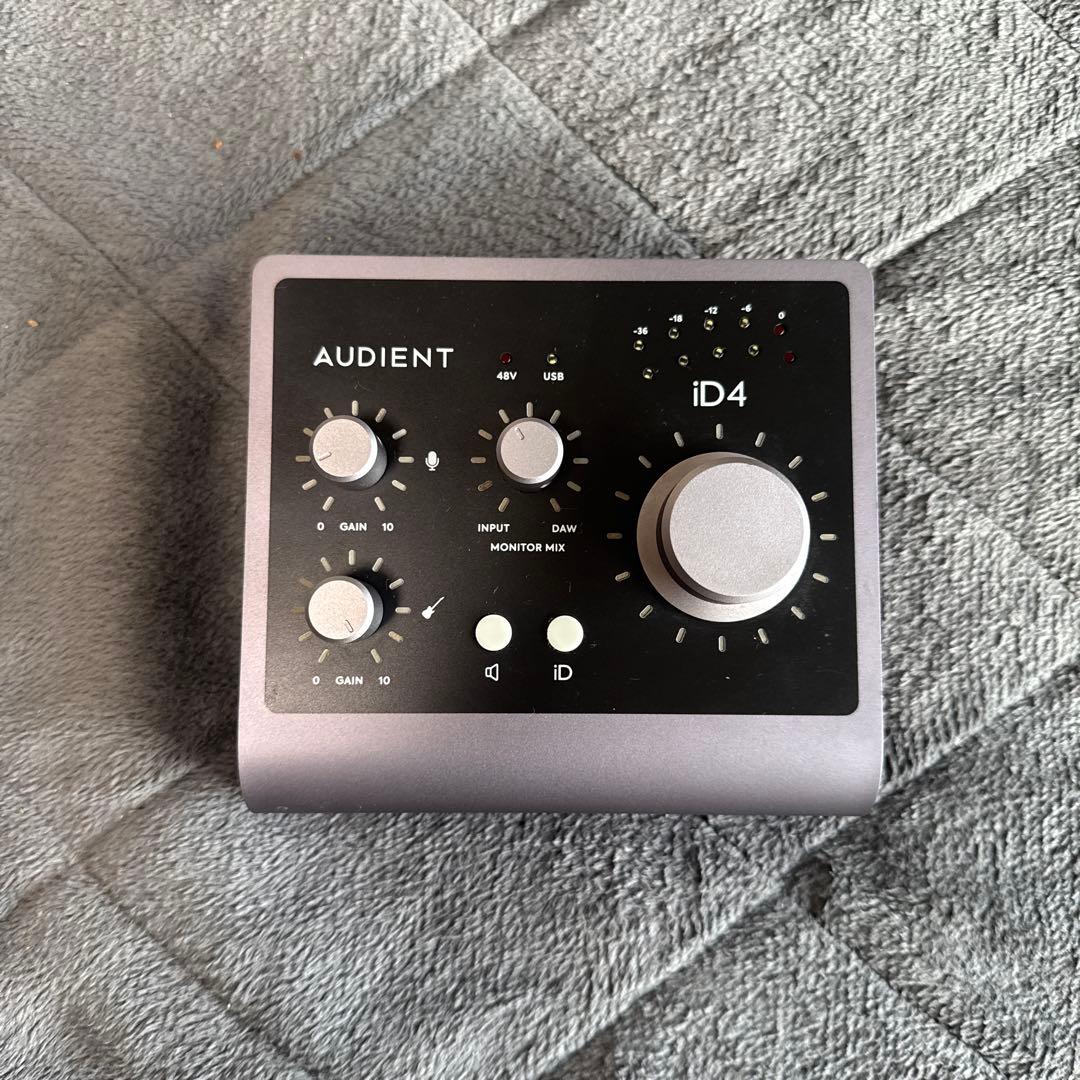 DTM・DAW AUDIENT iD4 mk.2