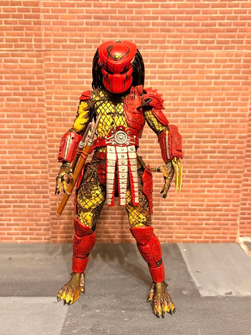 NECA ビッグレッドプレデター