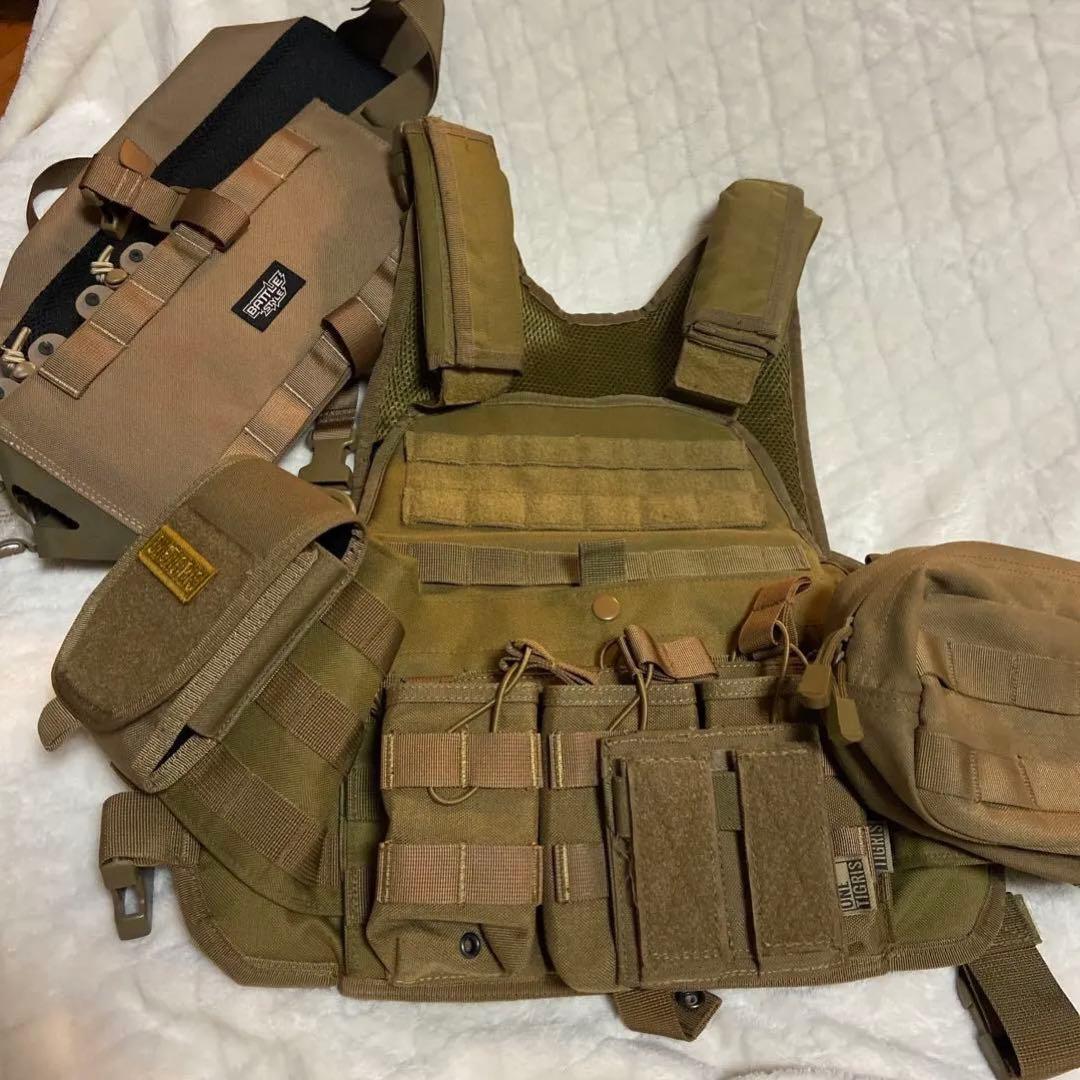 サバゲー　プレートキャリア　バンダリア　ポーチ　ホルダーセット　ミリタリー装備