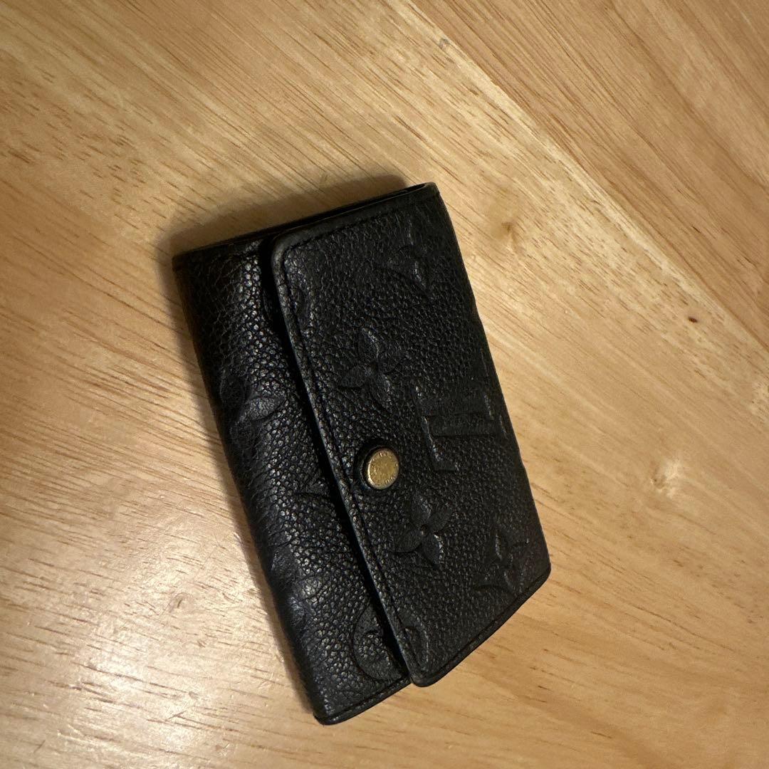 r*n様 Louis Vuitton ブラック レザー キーケース