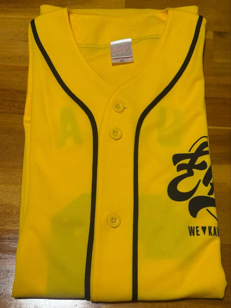 きゅるりんってしてみて 島村嬉唄 ベースボールシャツ