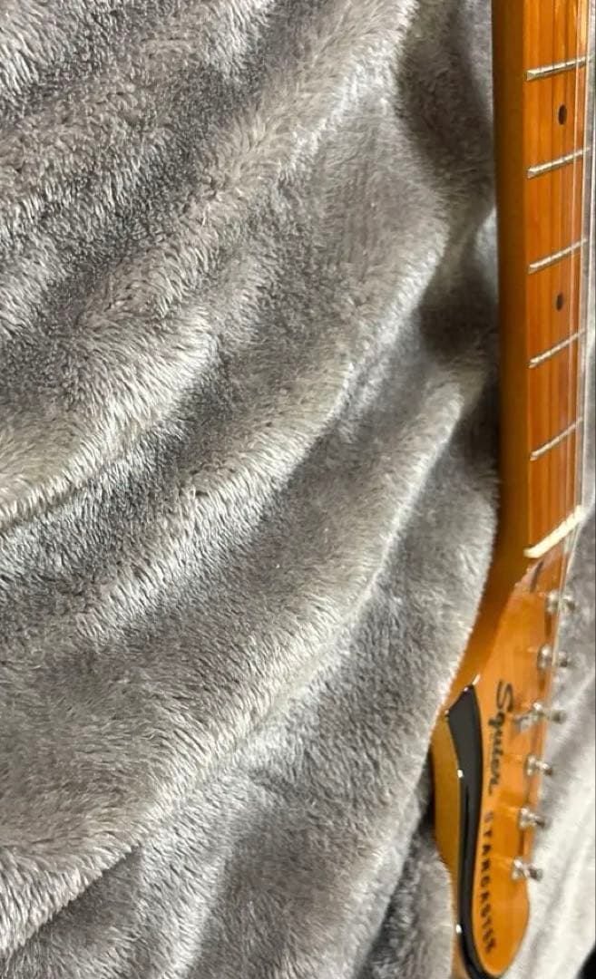 最終価格Squier Starcaster セミホロウボディ ギター