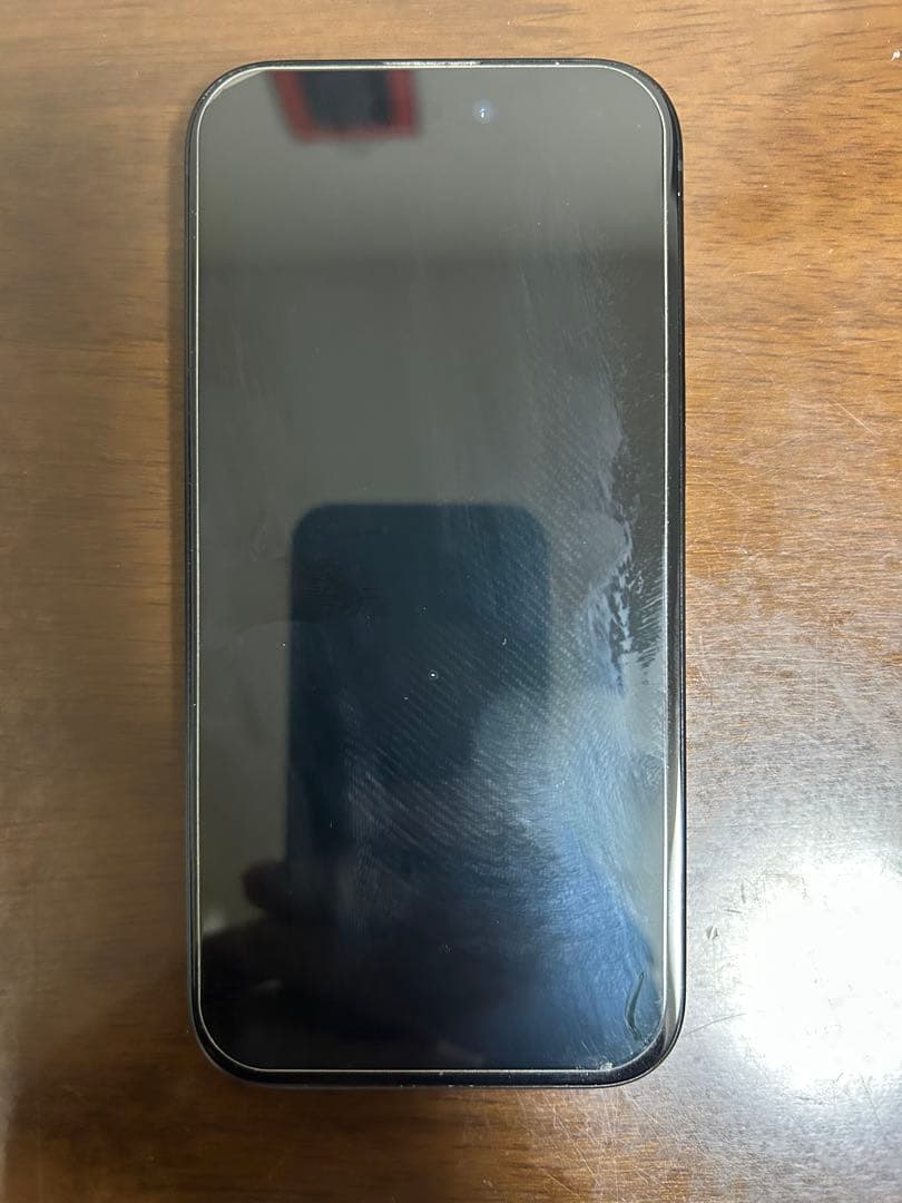 SIMフリー iPhone15 海外版 デュアルSIMカード仕様