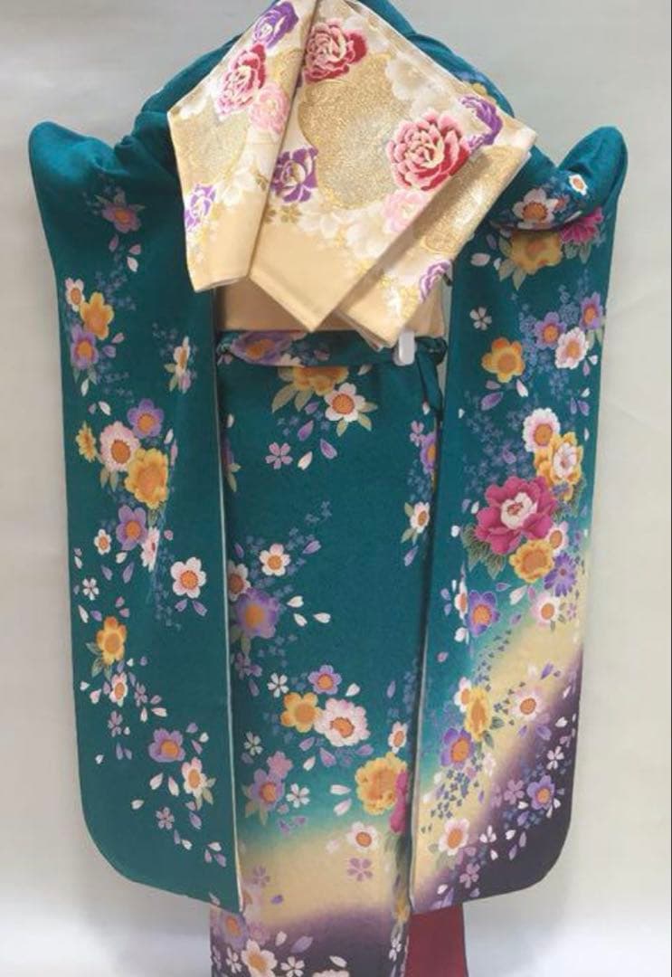 グリーン　ターコイズブルー 振袖　成人式　ショール　髪飾り　草履　バッグ一式