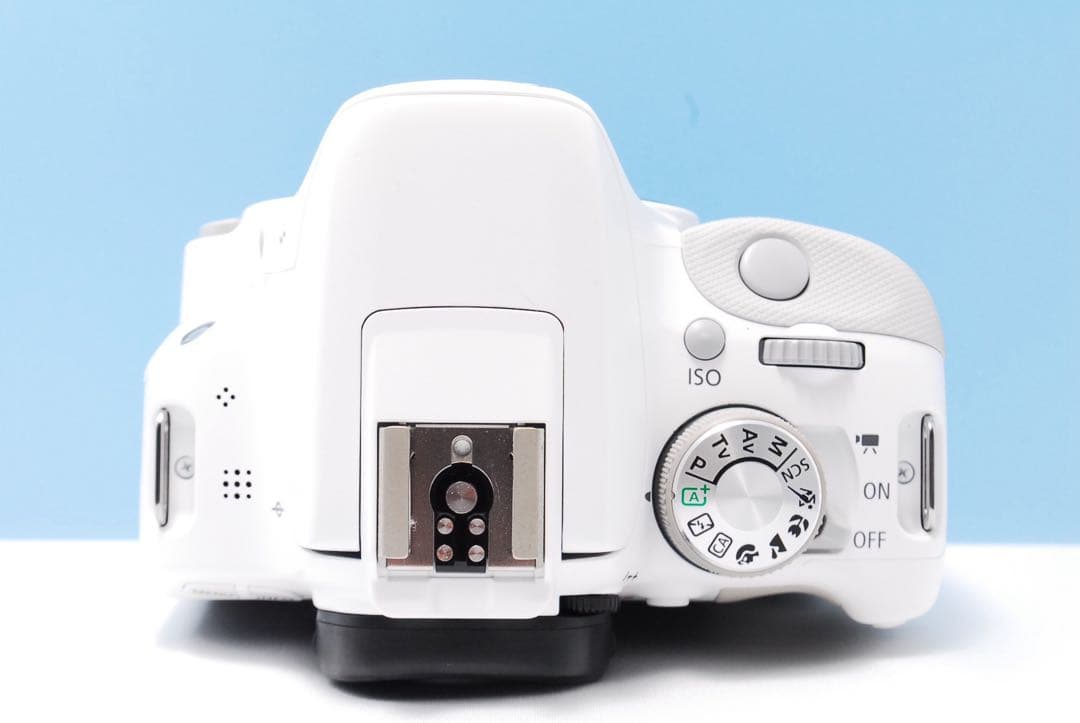 【ショット数極僅】Canon Kiss X7 ホワイト 希少色 スマホ転送◎