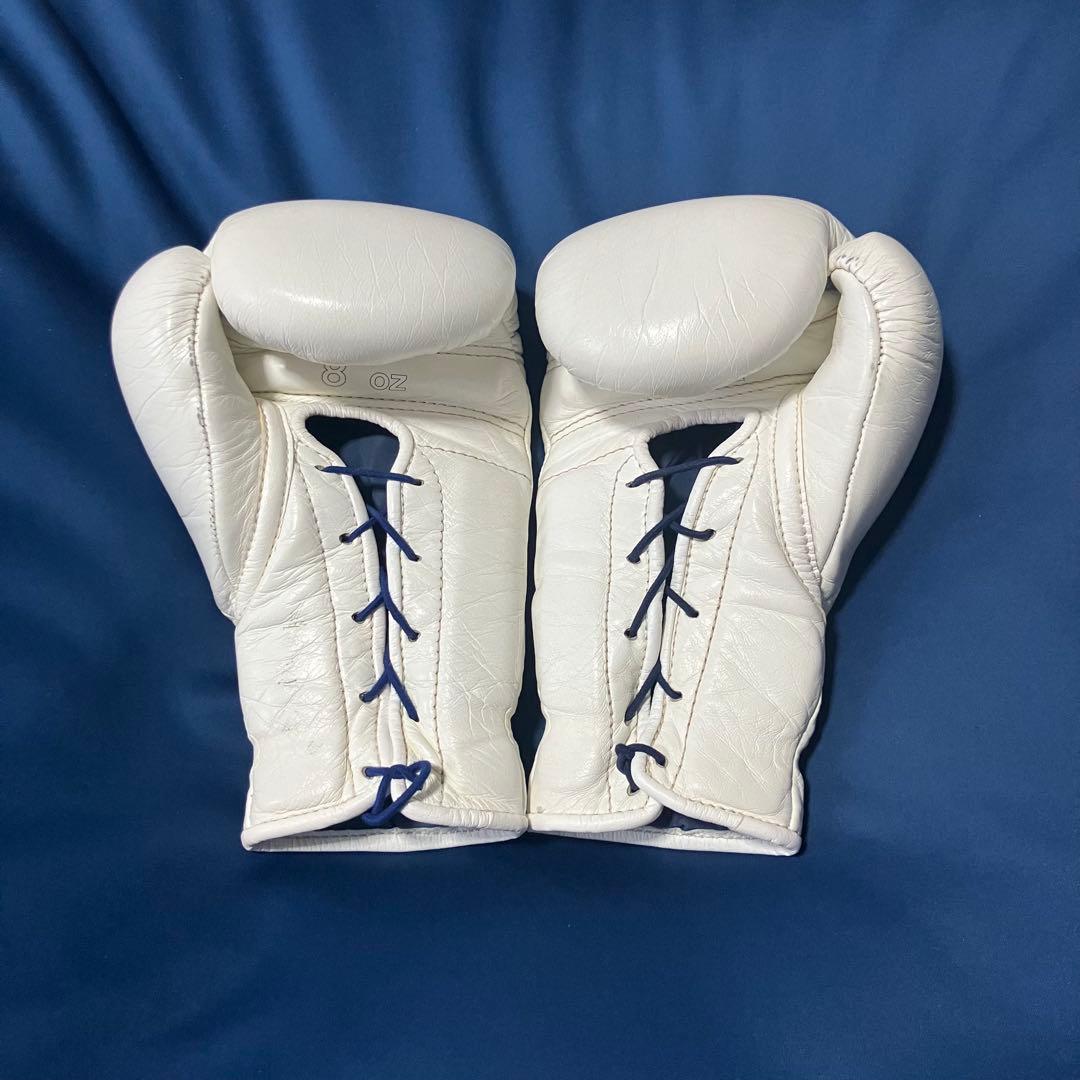 Winning ウイニング ボクシンググローブ 8oz ホワイト 紐式
