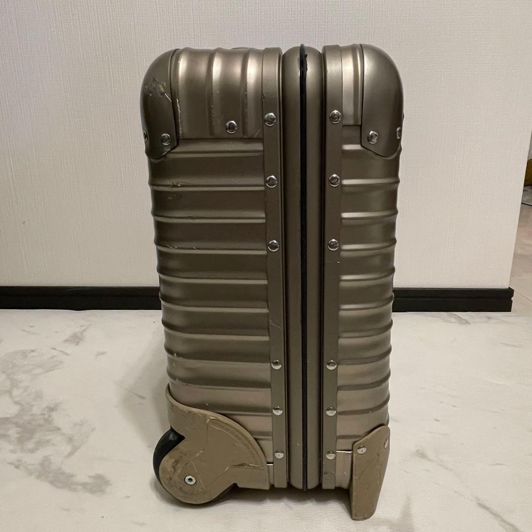 RIMOWA トパーズ　2輪　シャンパン　廃盤