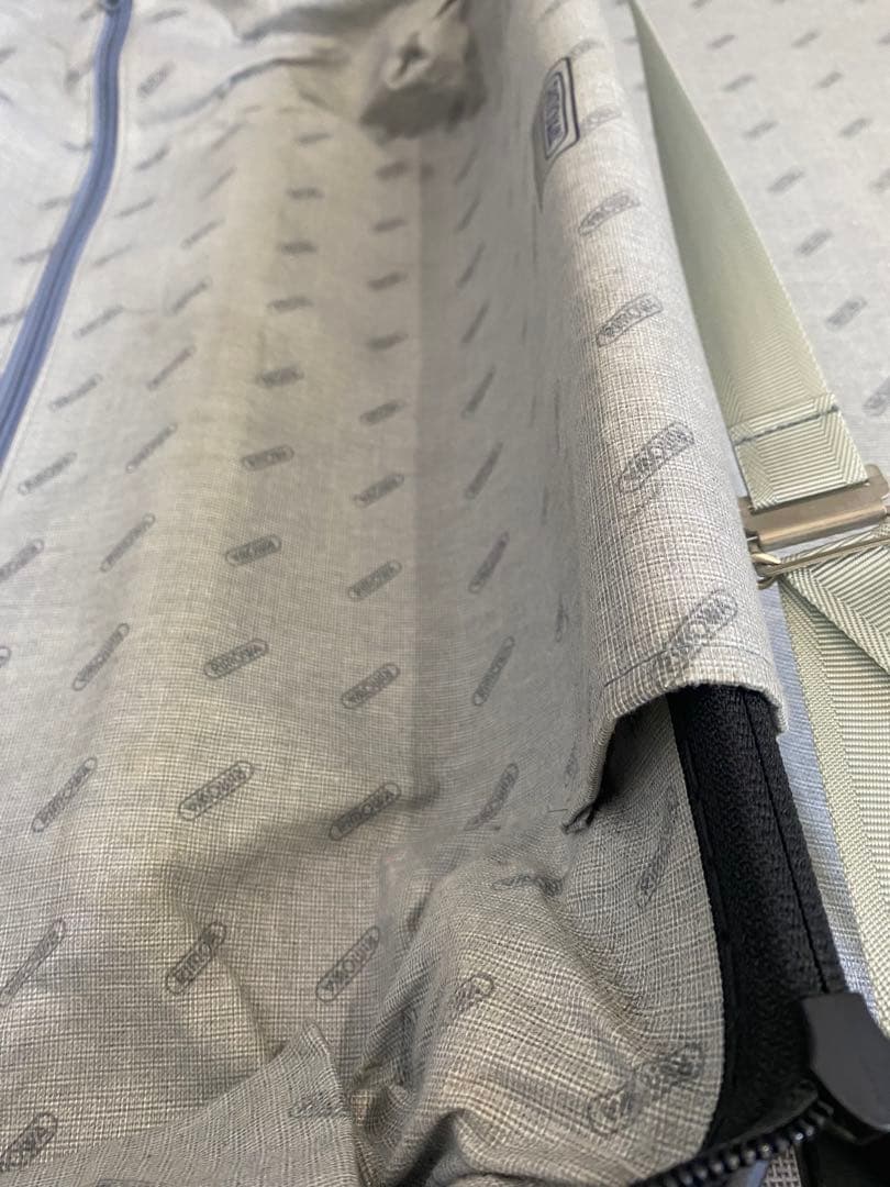 ※難あり　リモワ　黒スーツケース　ジャンク品