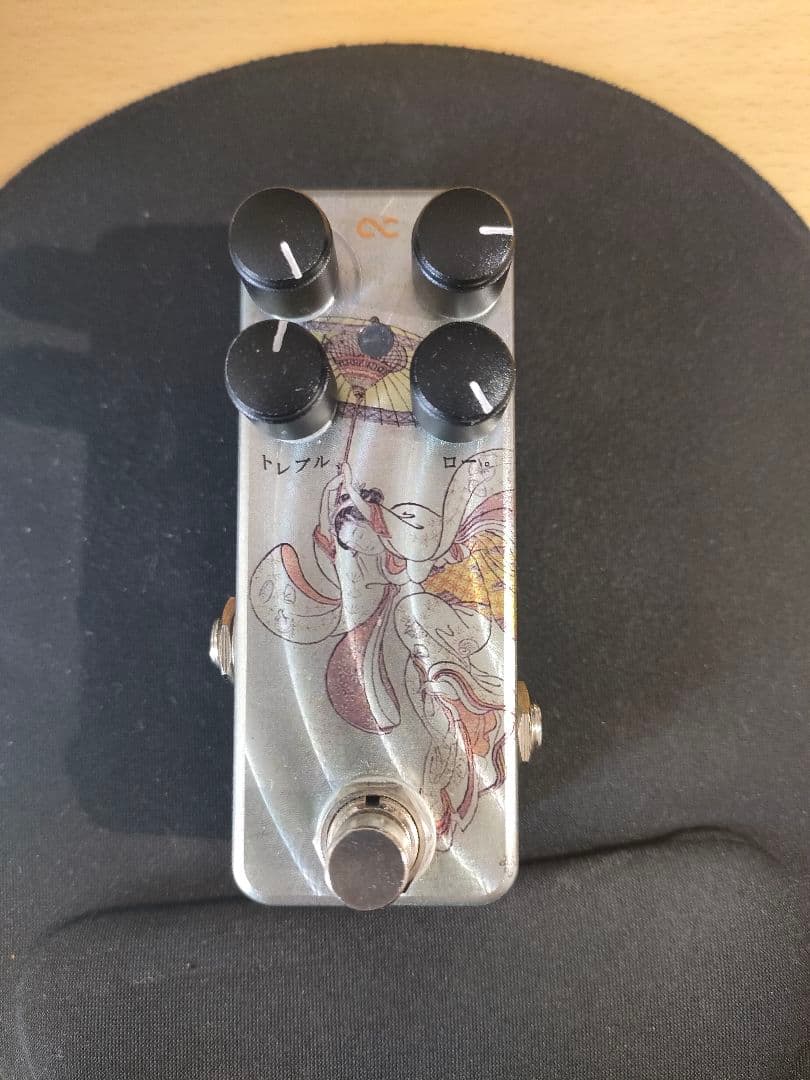 ギター STRAWBERRY RED OVERDRIVE 4K