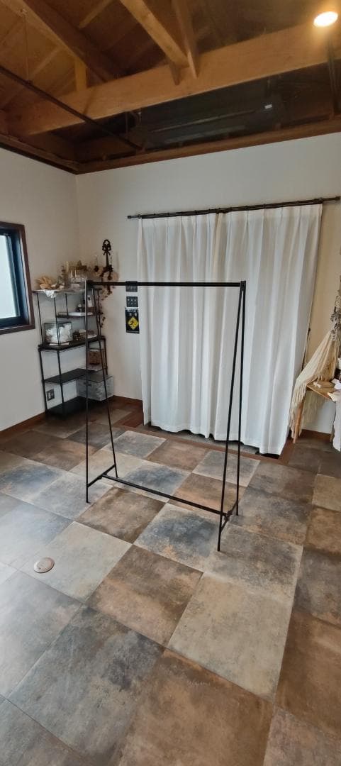 鉄 アイアンラック　パイプハンガー アンティーク　家具　店舗什器　シンプル