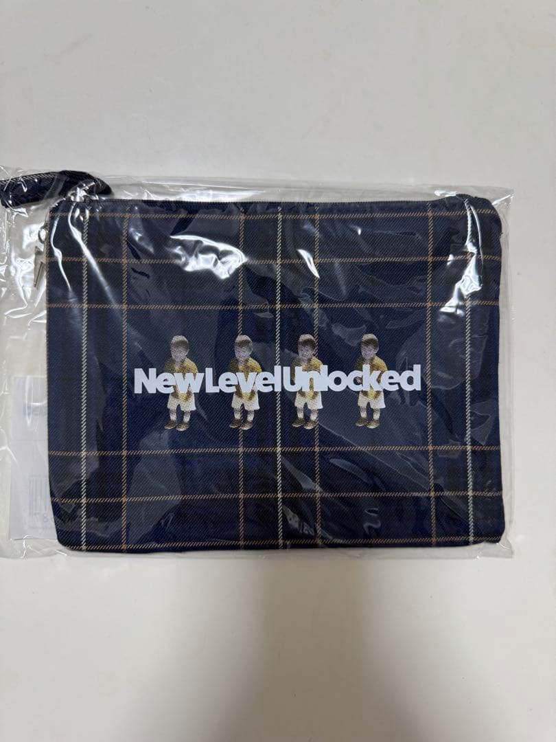 ミセス⭐︎若井2025バースデーグッズ/Tシャツ&ポーチセット