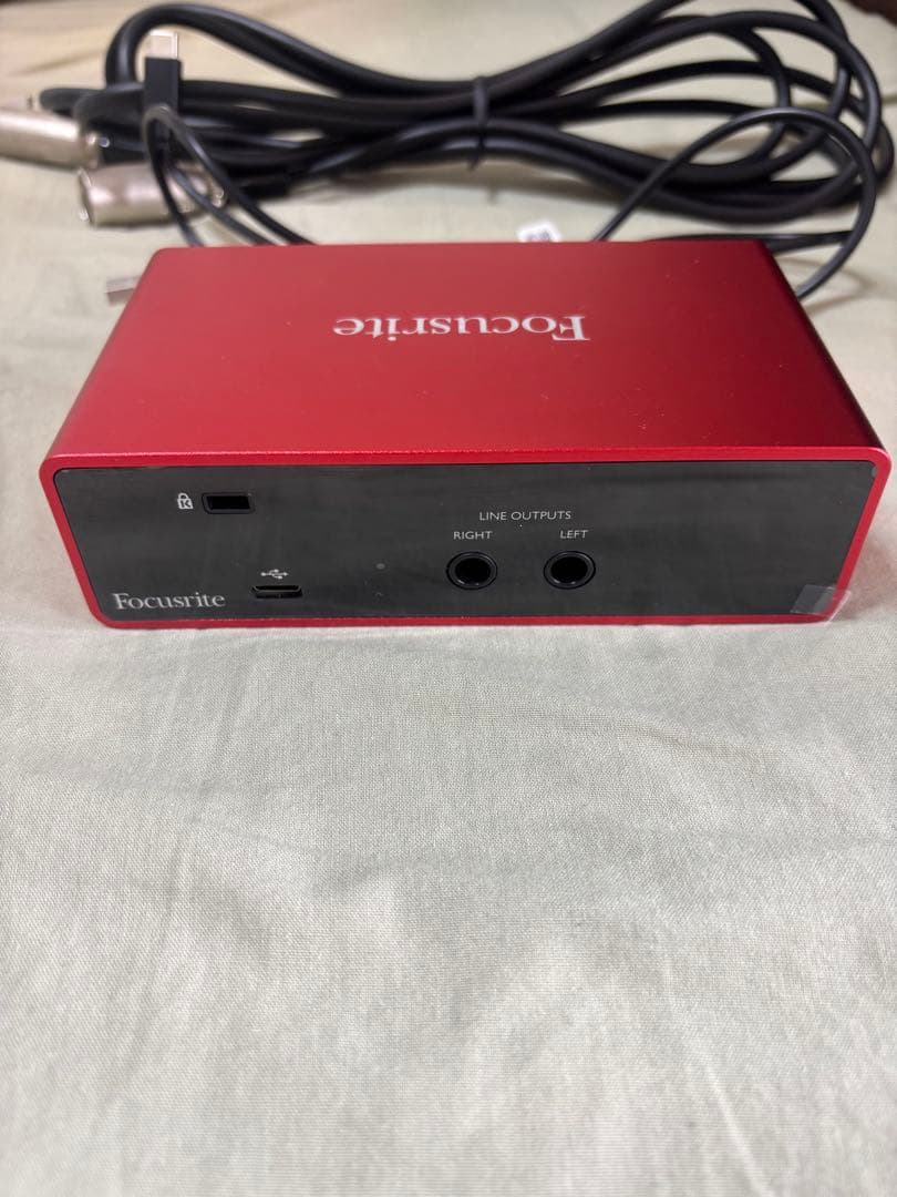 Focusrite 2イン2アウト 24bit/192kHz (3rd Gen)