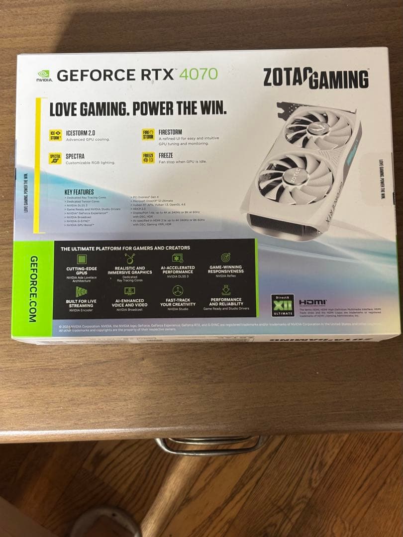 ZOTAC GAMING GeForce　RTX 4070 White