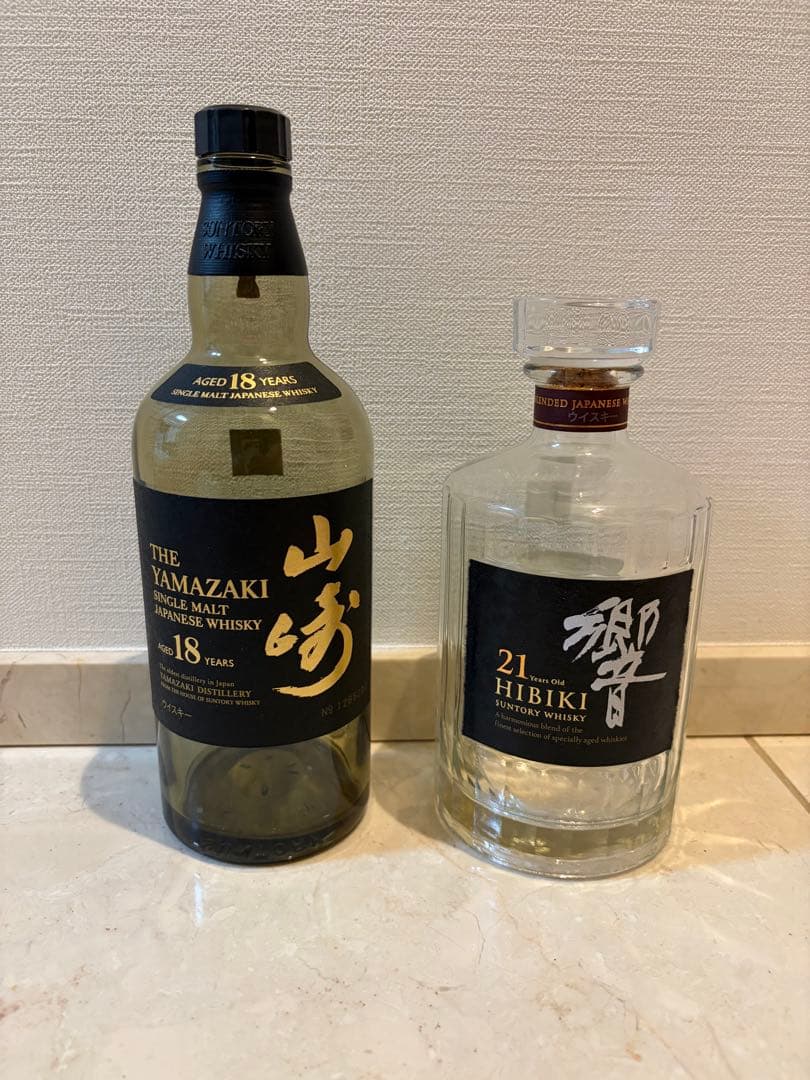 山崎18年　空瓶　響21年　空瓶　超美品