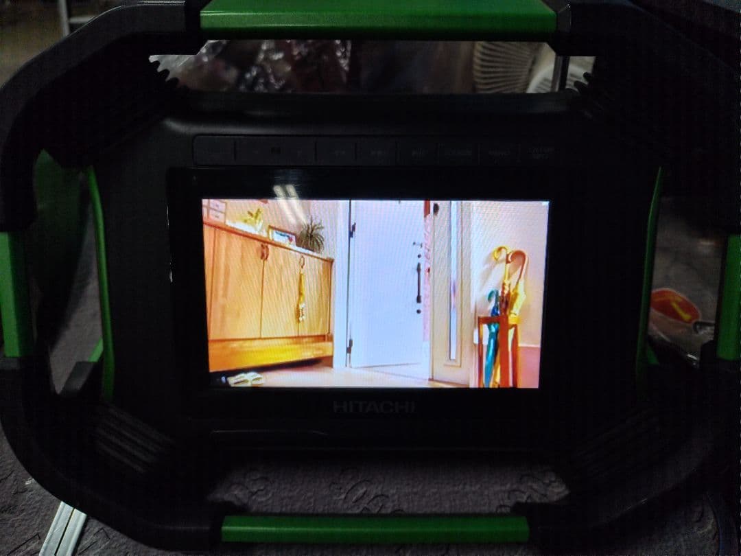 ポータブルテレビ UR 18DSML