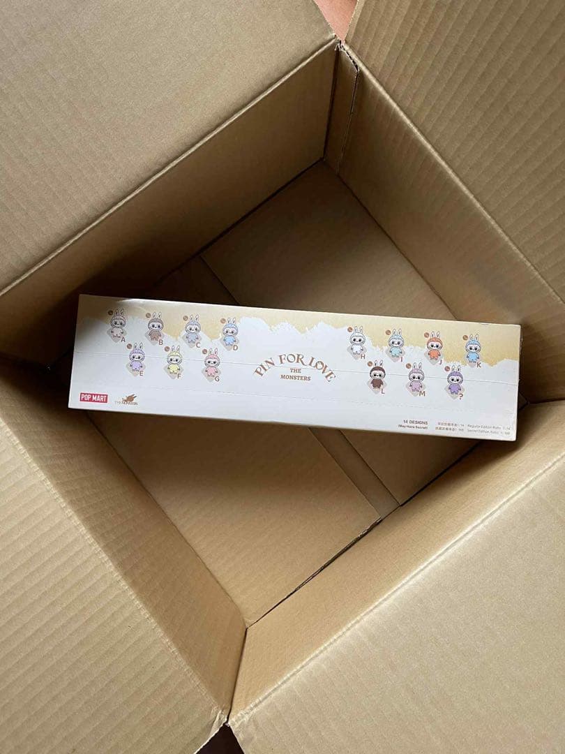 ポップマート ザ モンスターズ ピン フォー ラブ シリーズ ぬいぐる　A-M