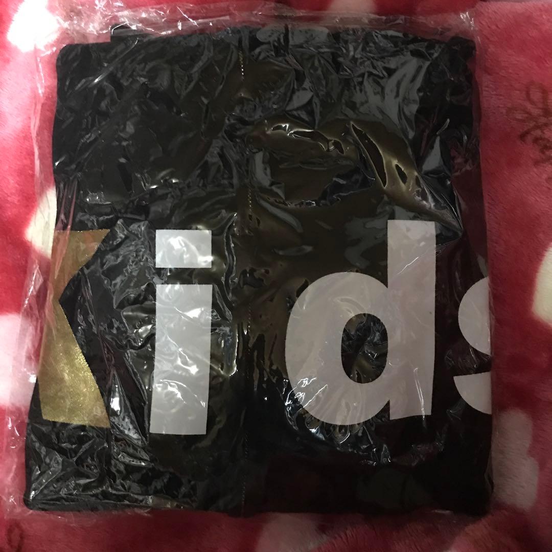 KinKi Kids ロゴ　パーカー　コンサートグッズ　ゴールド　フーディー　金