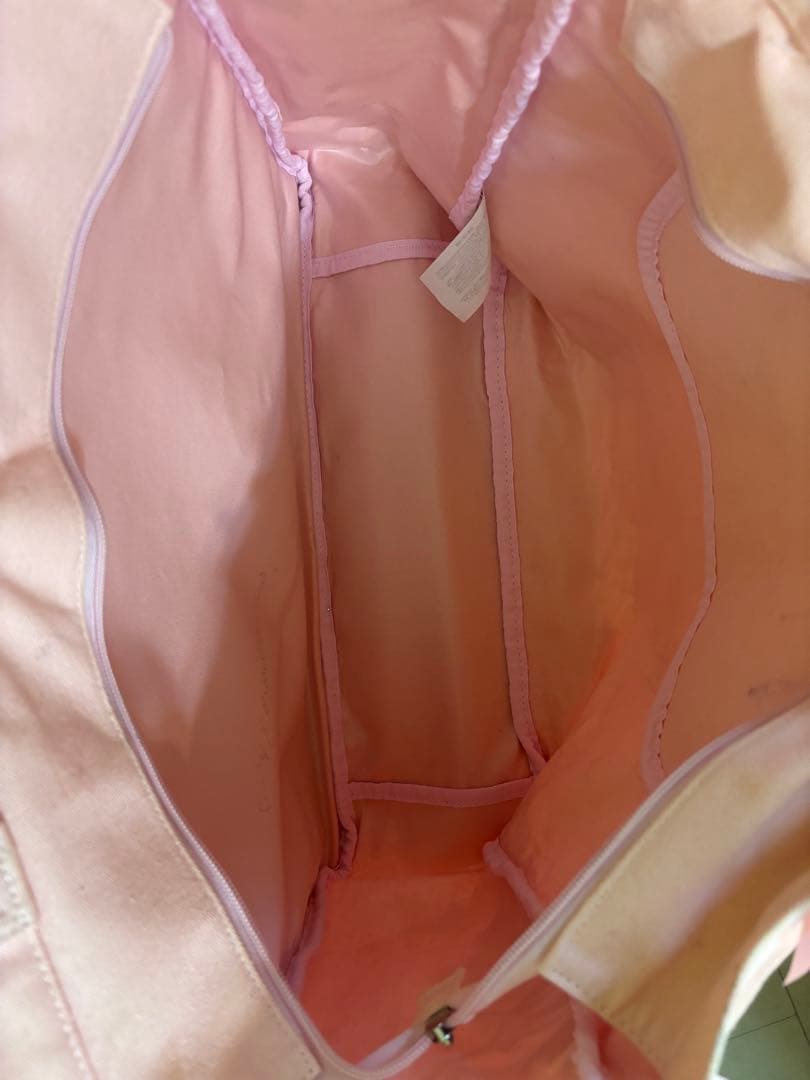 朔間凛月　ハート缶バッジ　悪魔の館　A3痛バッグ