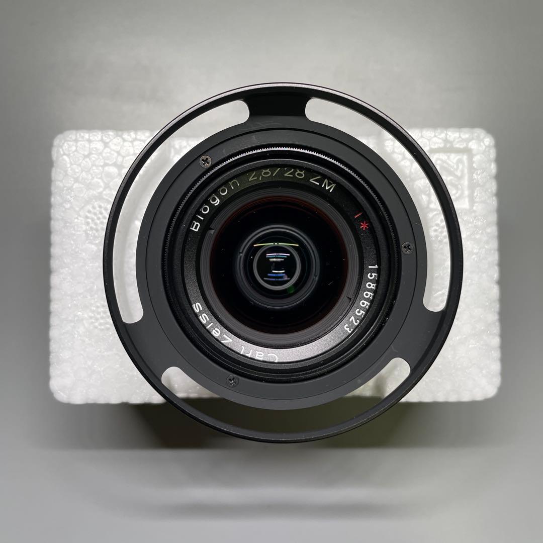 Carl Zeiss Biogon T* 2.8/28mm フード&フィルタ付き