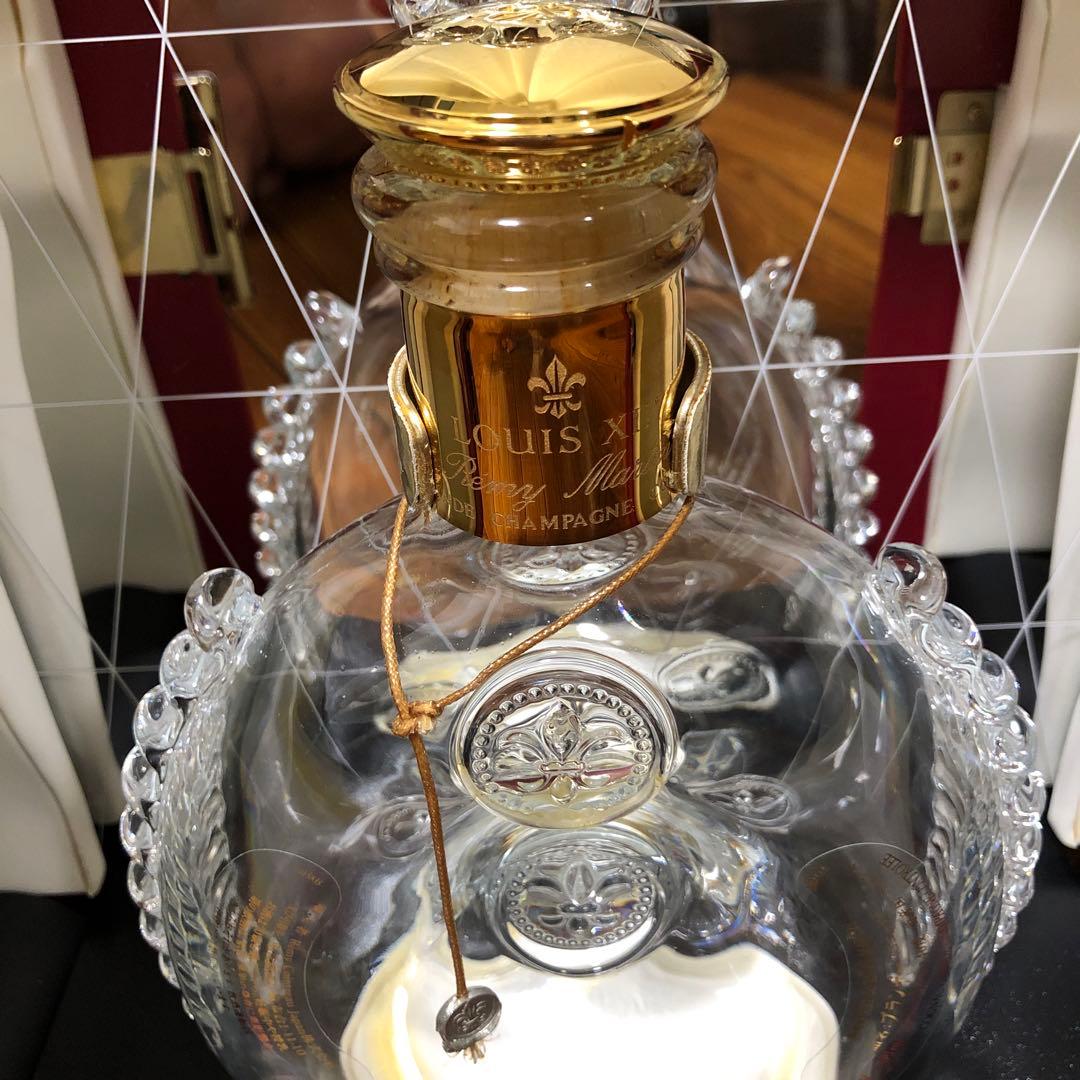 希少 レミーマルタン ルイ13世 空瓶 バカラ クリスタルボトル 観音開き
