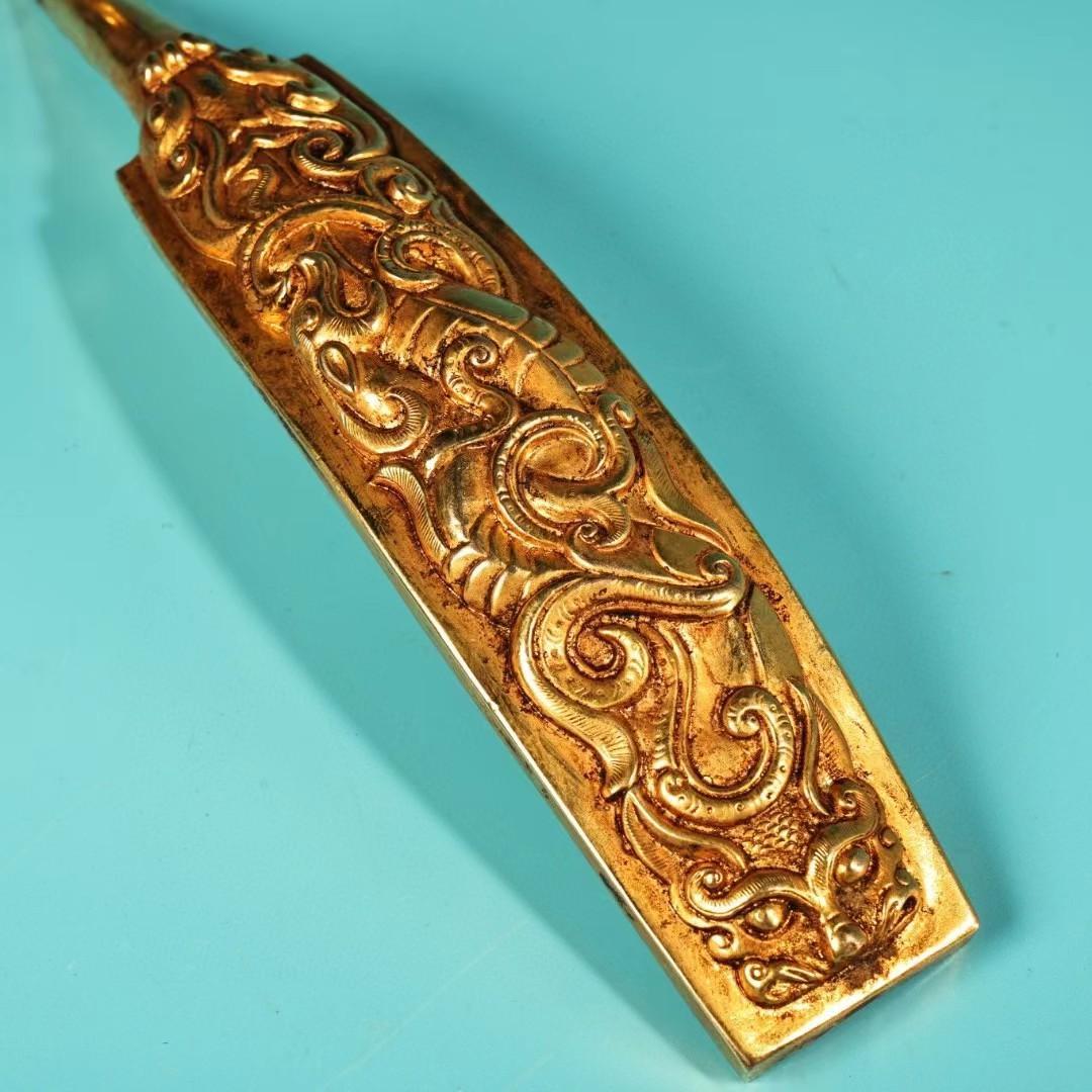 中国古美術・旧蔵龍紋如意腰帯留め・鏨刻鎏金・純銅细密彫・純手作り・高浮彫り・根付