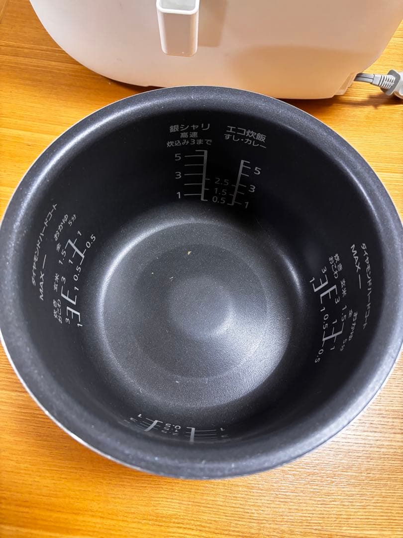 値下げ！ Panasonic SR-MPW101 IH炊飯器 5.5合　ホワイト