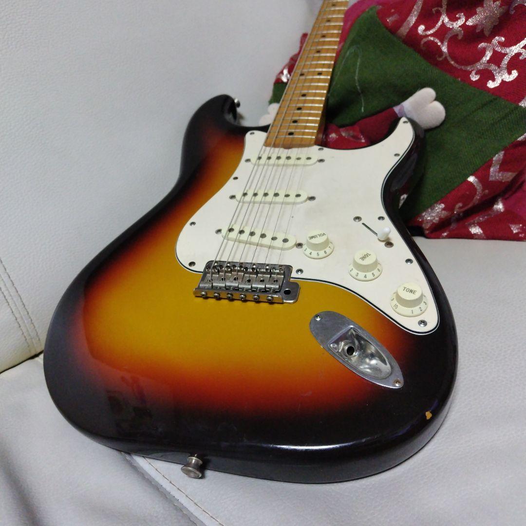 Fender Stratocaster サンバースト