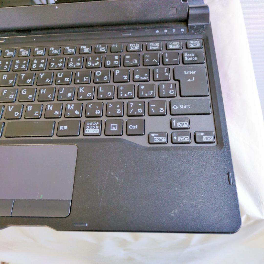 ノートパソコン タブレット 2in1 富士通 Windows11 i5 SSD