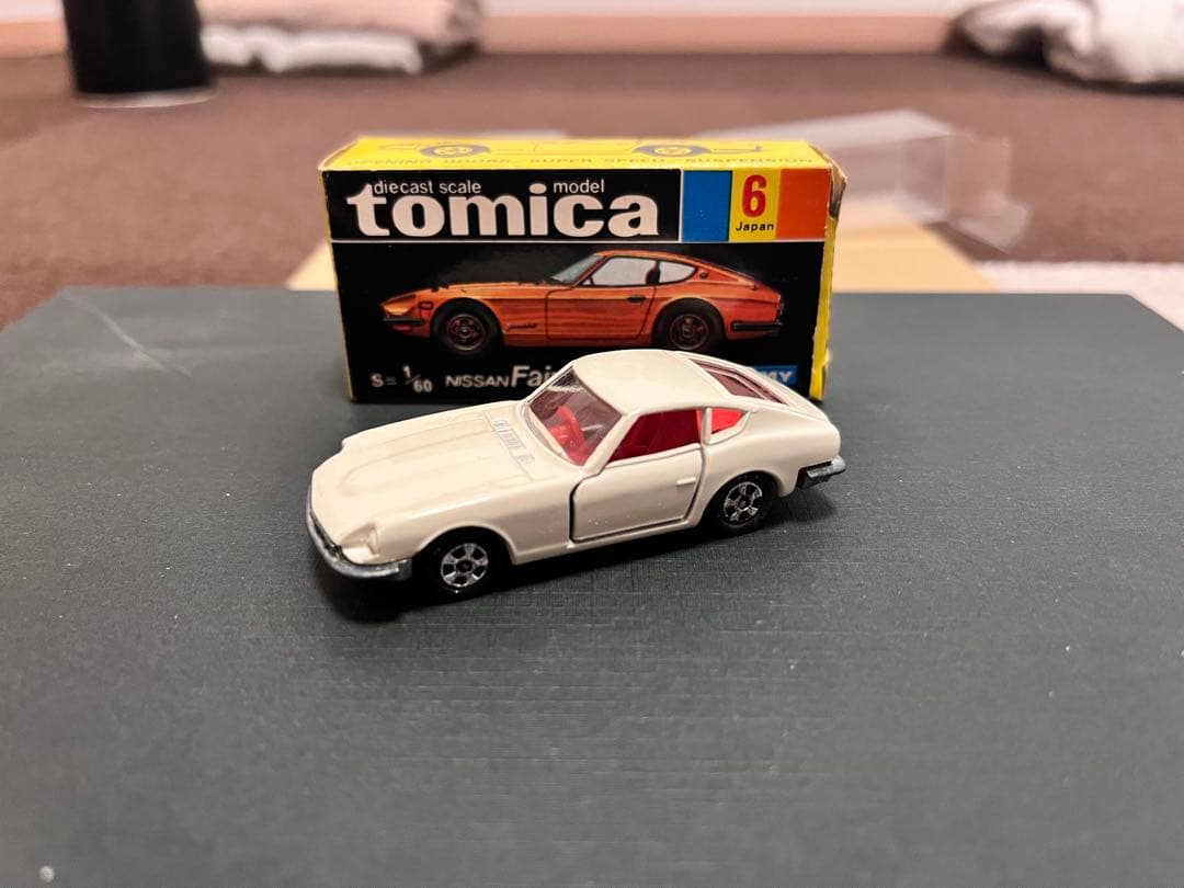黒箱トミカ　ニッサン フェアレディZ 432 1Aホイール