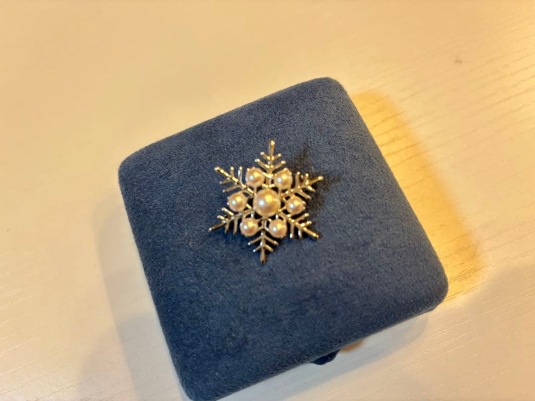 MIKIMOTO パールブローチ 雪の結晶 ケース 外箱 付属品一式【美品】