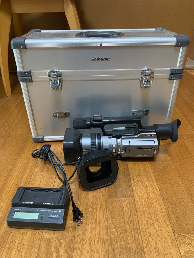 【動作OK】付属品多数　SONY　Handycam　DCR-VX2100