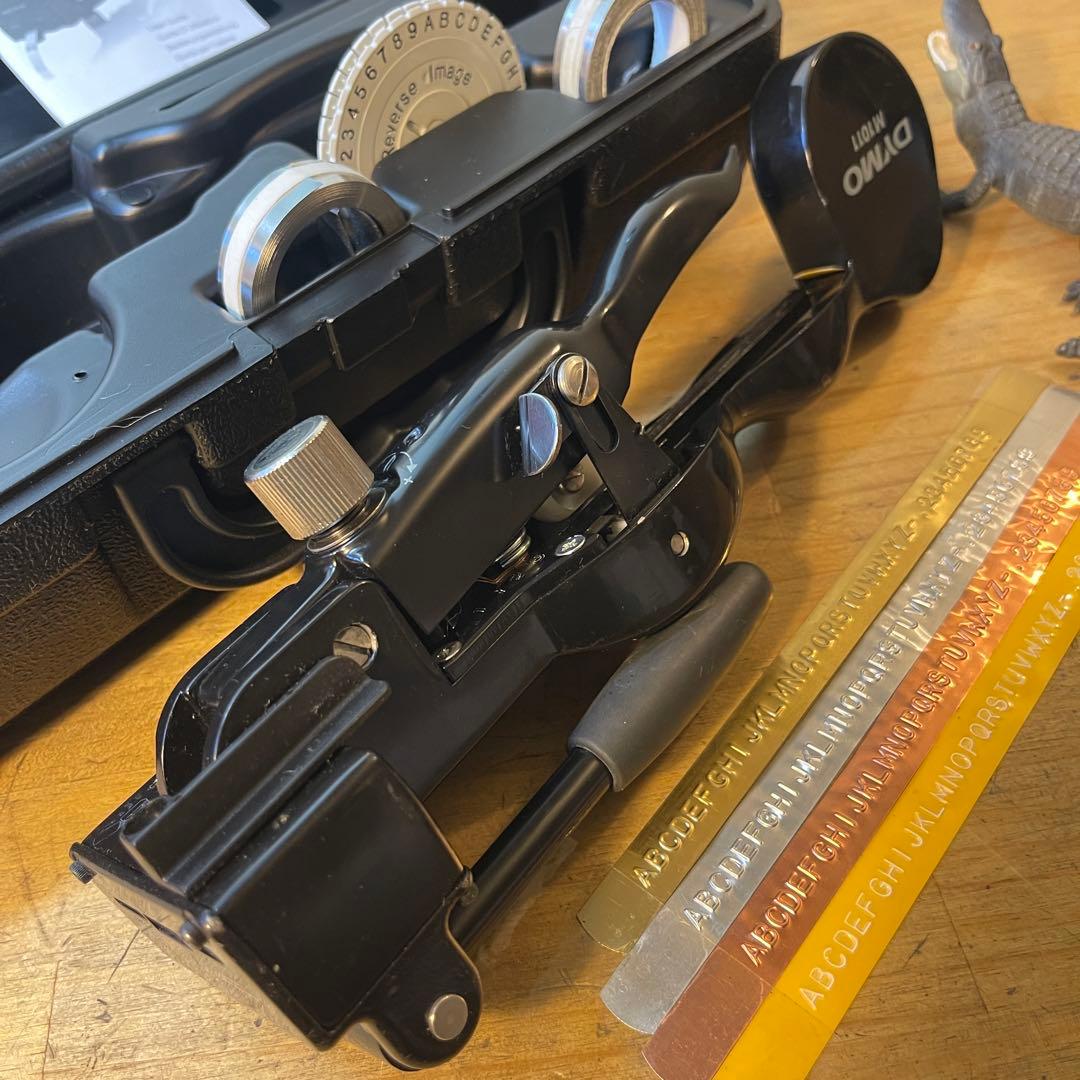 ■製品保証■【ほぼ新品】DYMO RHINO M1011ダイモ 185-7