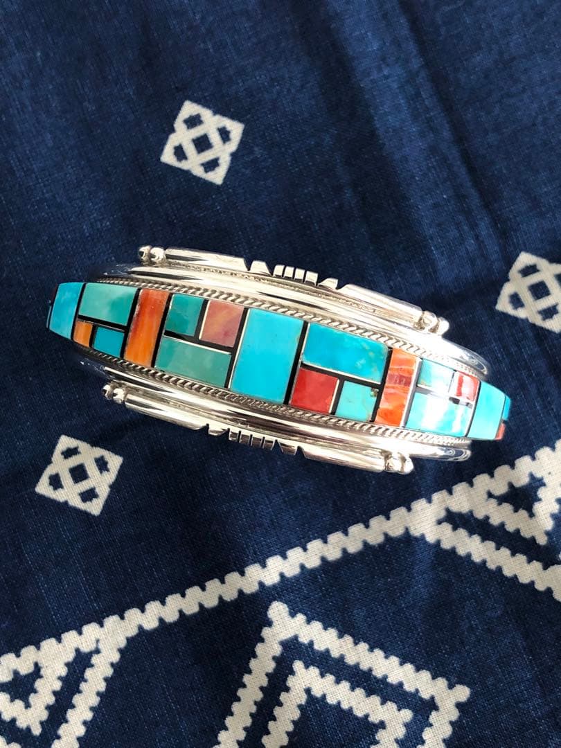 Joan Douglas インレイ　バングル　ズニ　インディアンジュエリー