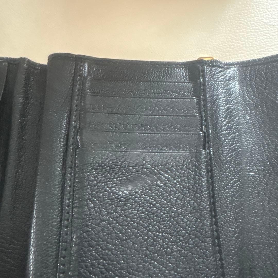 miu miu 黒 三つ折り財布 付属品あり