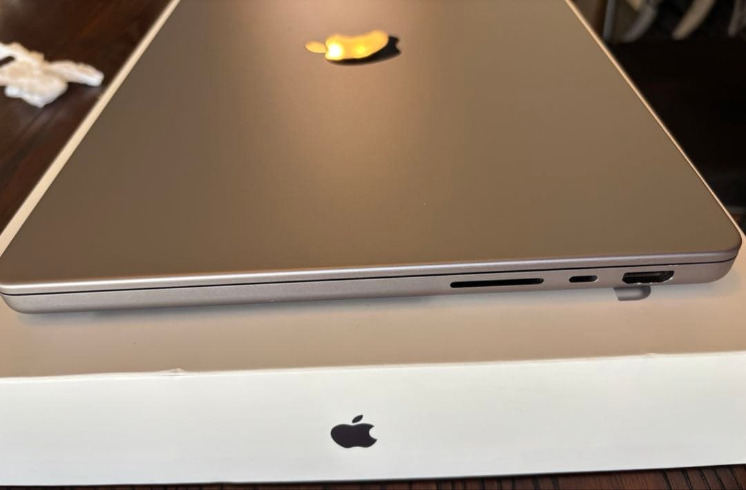 美品 Macbook Pro M1 2021 16GB 14inch 512GB