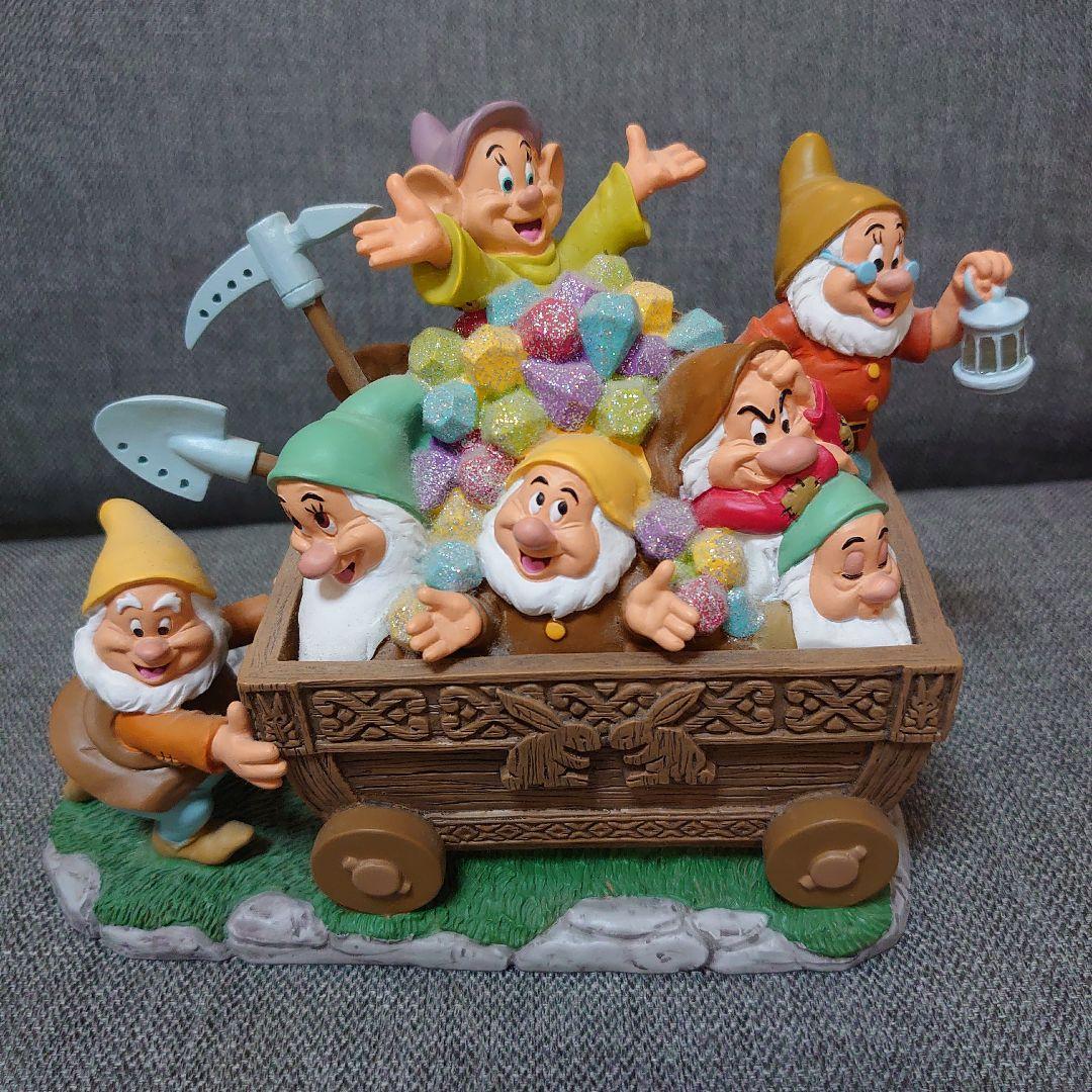 4*i様 ディズニーストア 白雪姫 7人の小人　トロッコ ジュエリースタンド　小
