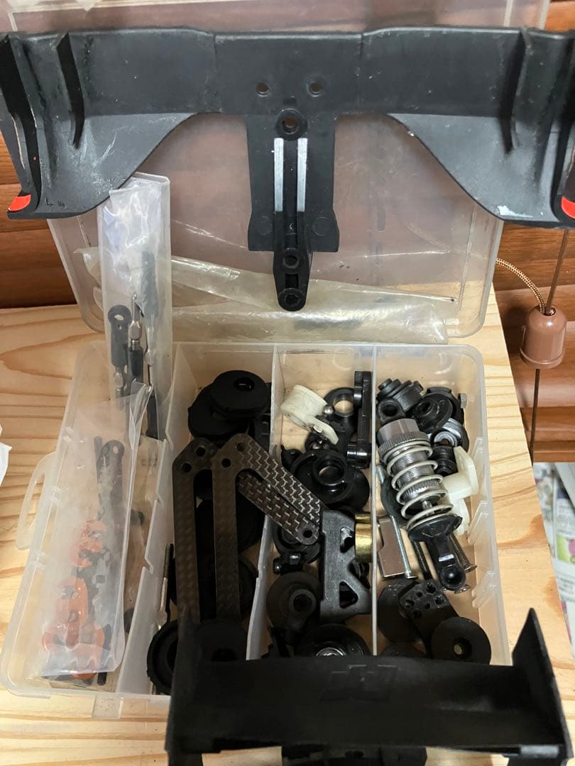 タミヤ、サーパントカーボンファイバーＦ1ラジコンシャーシセット ジャンク品