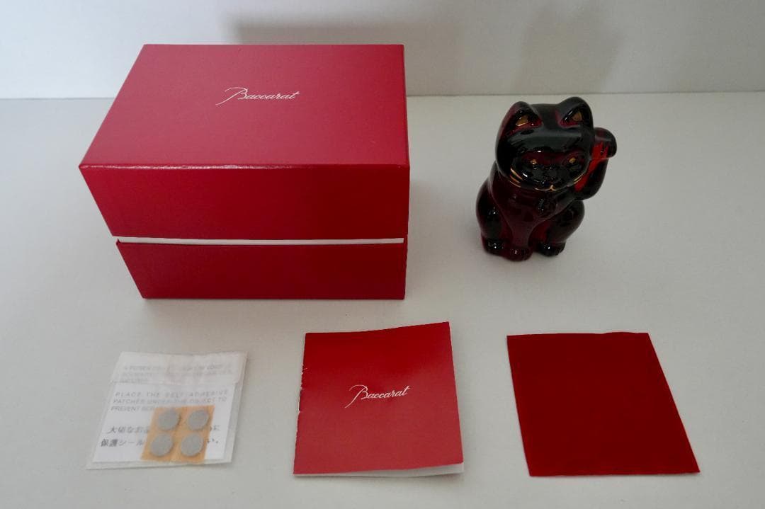 美品【バカラ まねき猫 レッド】箱付き 希少品 クリスタル