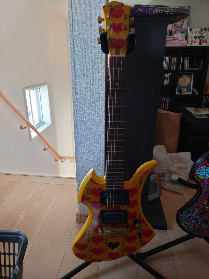 hide イエローハート　当時の付属ケース付き