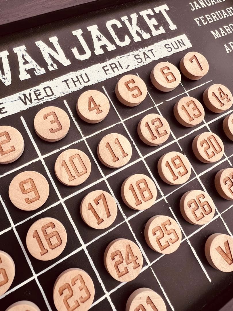 VAN JACKETアンティーク風、マグネット万年カレンダー磁石で並べ替える貴重