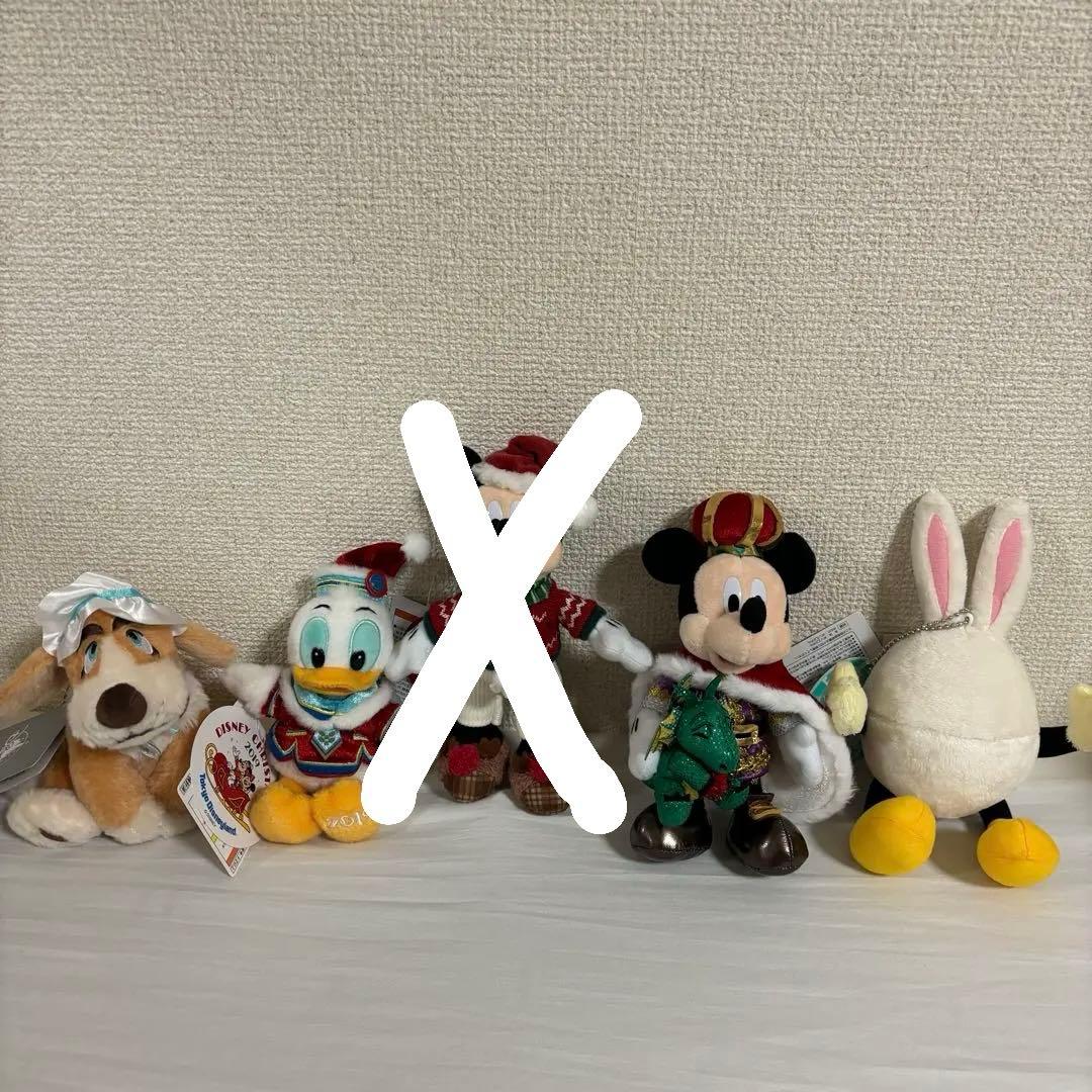 タグ付き新品　ミッキー　ナナ　ドナルド　クリスマス　ぬいば　ぬいぐるみバッジ