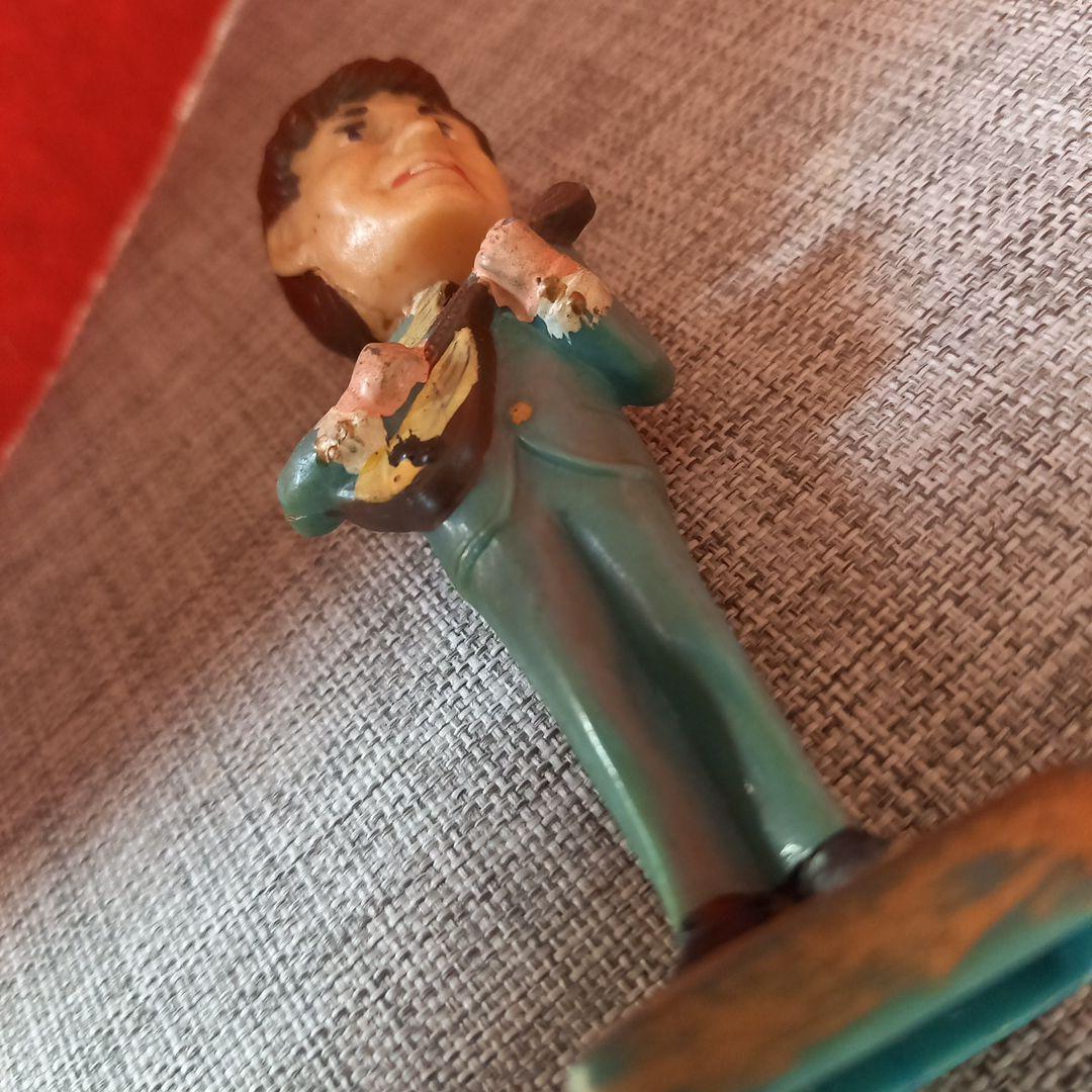 ビートルズ フィギュア 4体セット　古い当時物　　首ふり人形