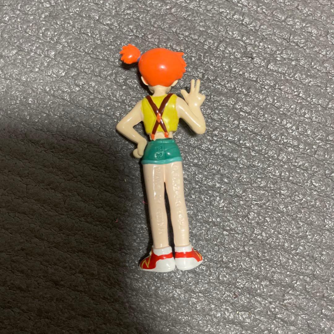 ポケモン　フィギュアコレクションなど　サトシ　シゲル　カスミ　ヘラクロス　4体